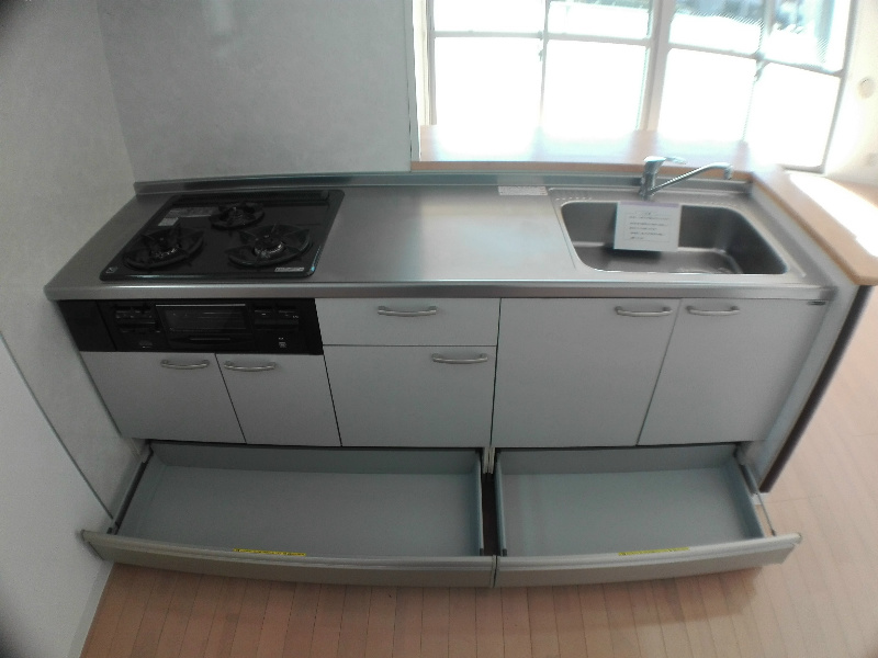 レ・ゼール キッチン