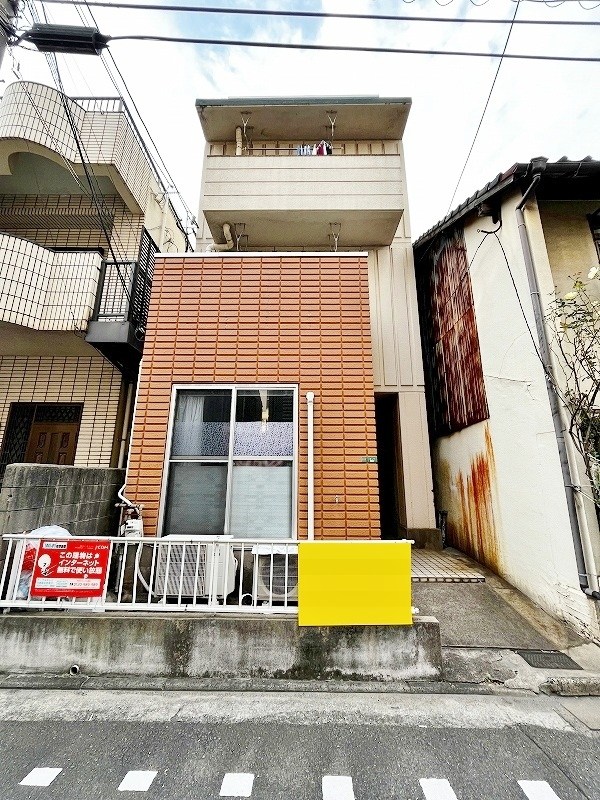 コーポ田町 201号室 外観