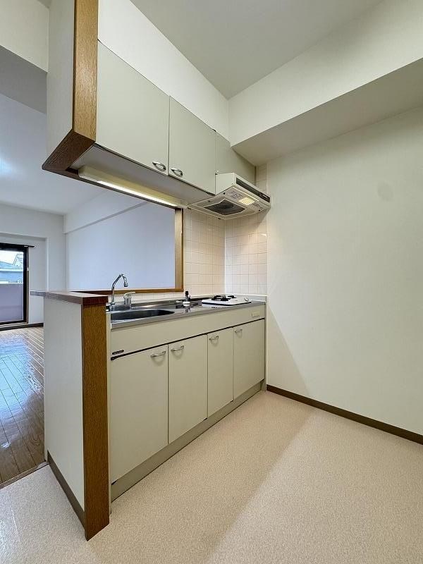 ビリーヴヒルズ キッチン