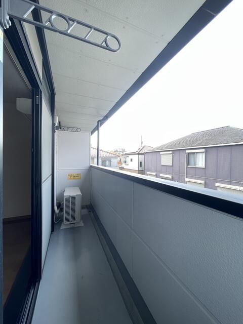 レジデンスジュネス ベランダ