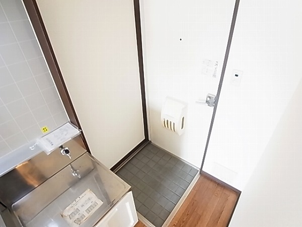 サンシティ東 玄関