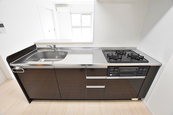 ブランボヌール小倉 キッチン