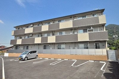 コモドカーサ 101号室 外観
