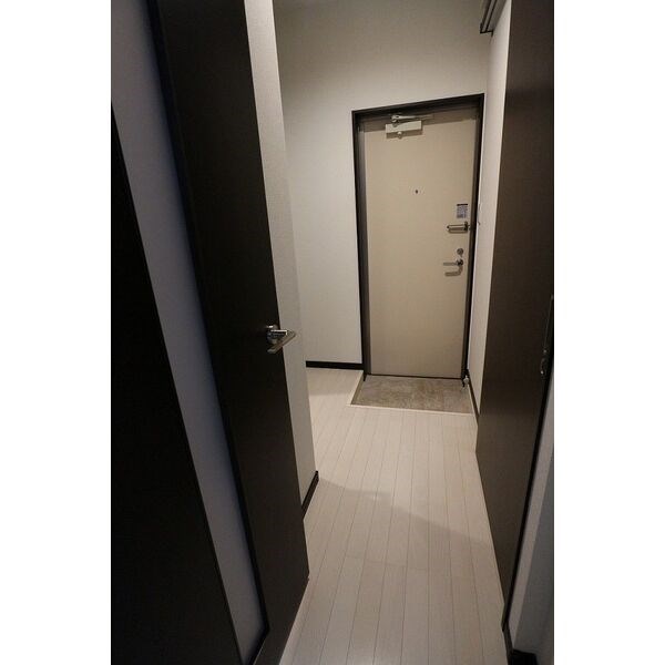 REGALEST浅間町 玄関