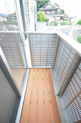 HN&amp;#39;s D-room in 楡  ベランダ
