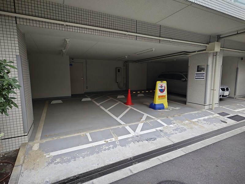エスティメゾン戸越 駐車場
