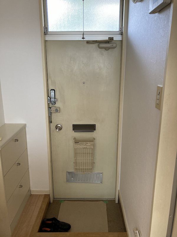 山仁ハイツ 玄関