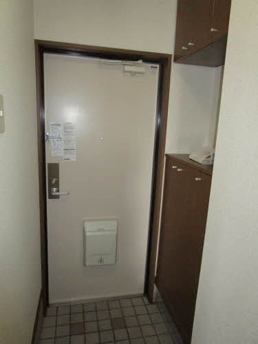 タウンソレイユ 玄関