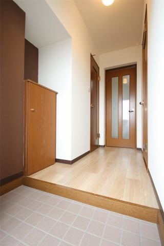 メイプルバンク 玄関