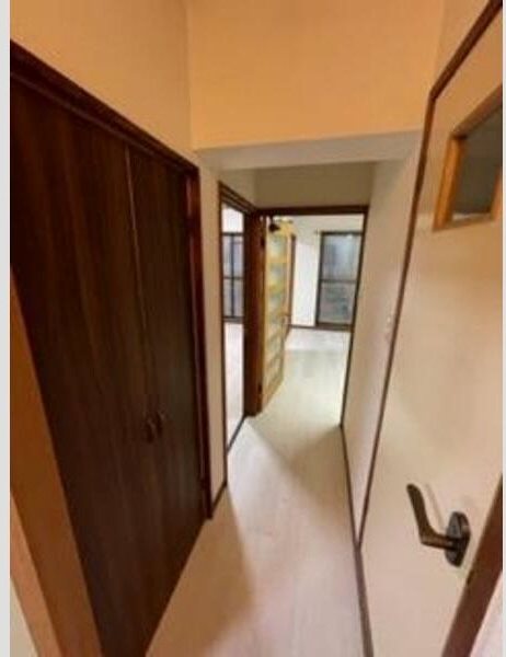 十王マンション 玄関