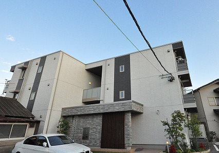 ブライトグッドメゾン明和 201号室 外観