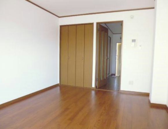 ウィズステージさくら ベッドルーム