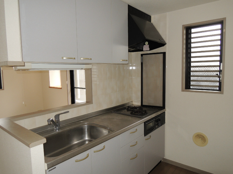 ソレイユ・ハイム キッチン