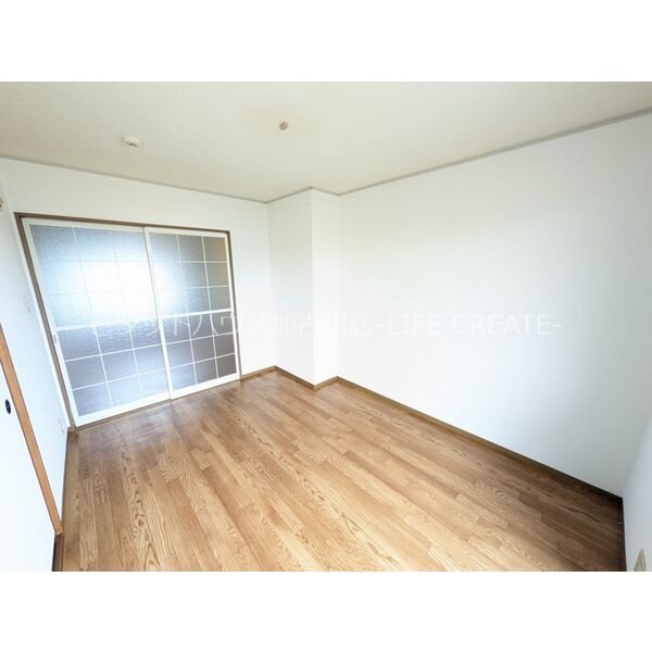 フローレンス ベッドルーム