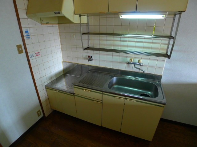 リバーサイドＡ キッチン