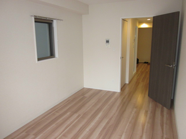 ヴァンサンク・プリュ リビング