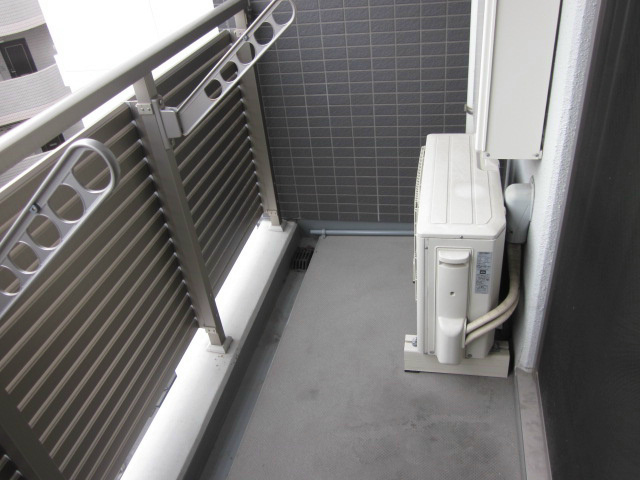 ヴァンサンク・プリュ ベランダ