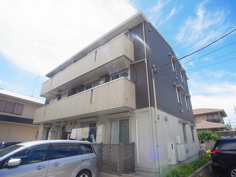 ファミールフラッツ若葉町 302号室 外観