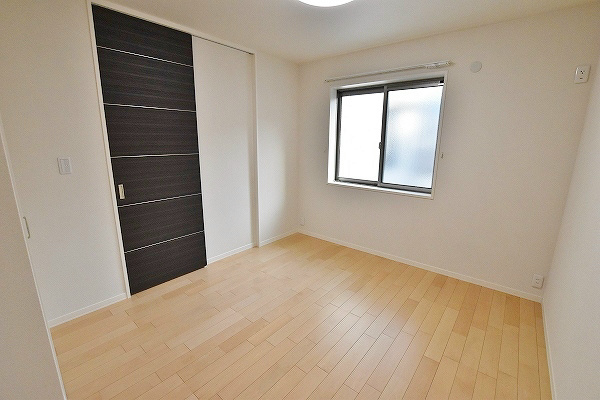 ブライト・グッド・メゾン明和 ベッドルーム