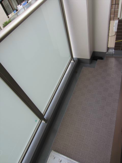 Ｎ・ＴＲＵＳＴ　Ⅵ ベランダ