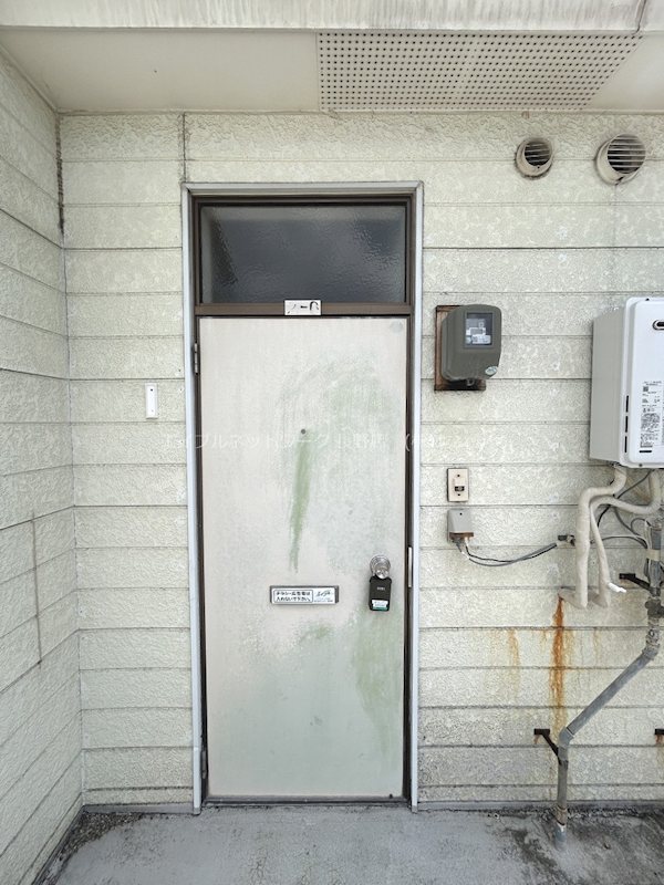 コーポ中越 玄関
