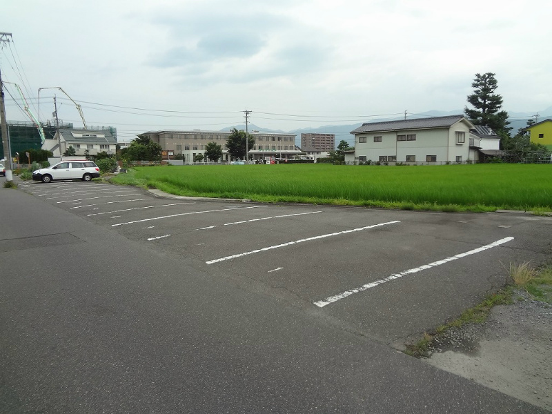柏タウン クボタ 駐車場