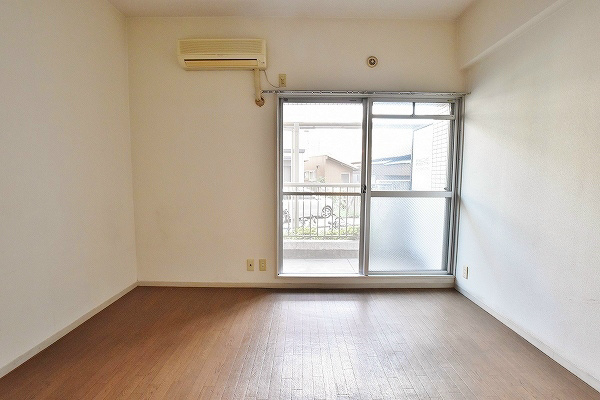 Ｏｌｉｖｅ三萩野（オリーブ三萩野） ベッドルーム