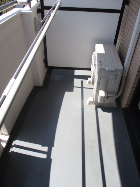 ラ・パルフェ・ド・シャテーニュ No.2 ベランダ