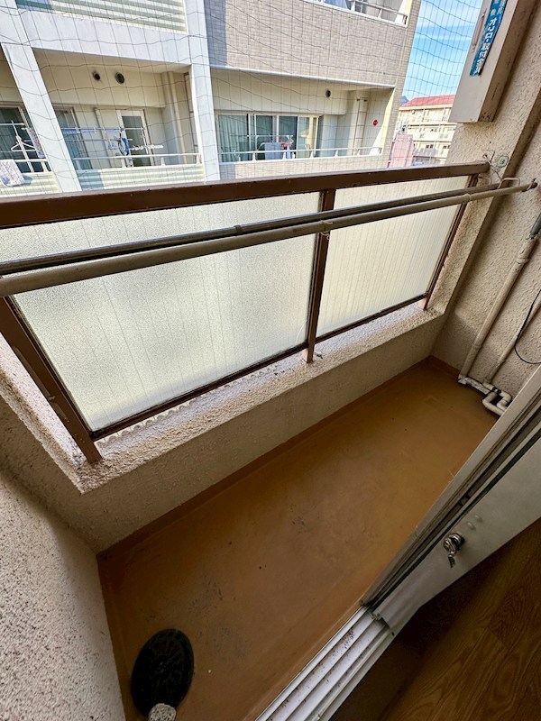 ロイヤルトップレジデンス ベランダ