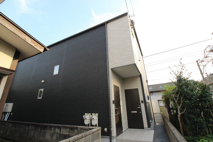 ラヴィ松戸 1st号室 外観