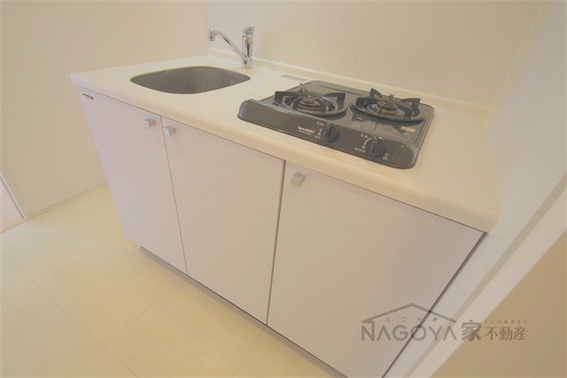 カレント茶屋が坂 キッチン