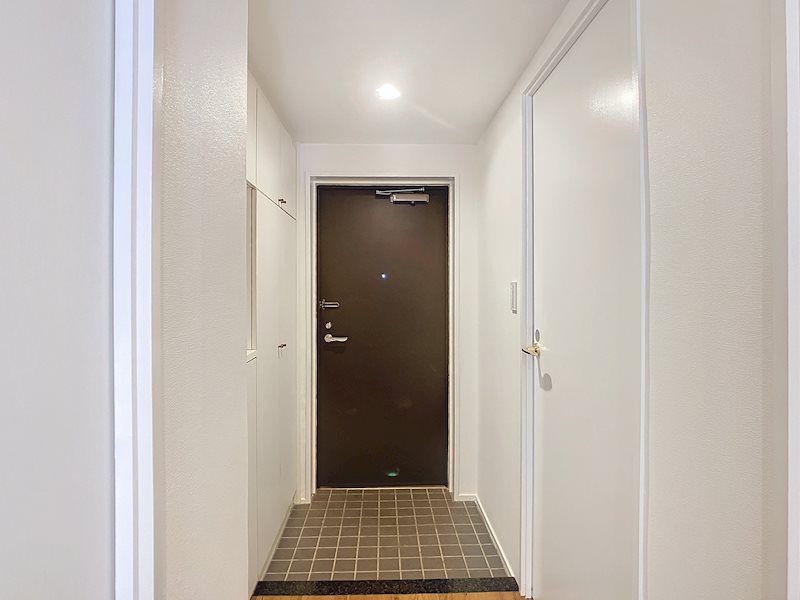 ブライティ広沢 玄関