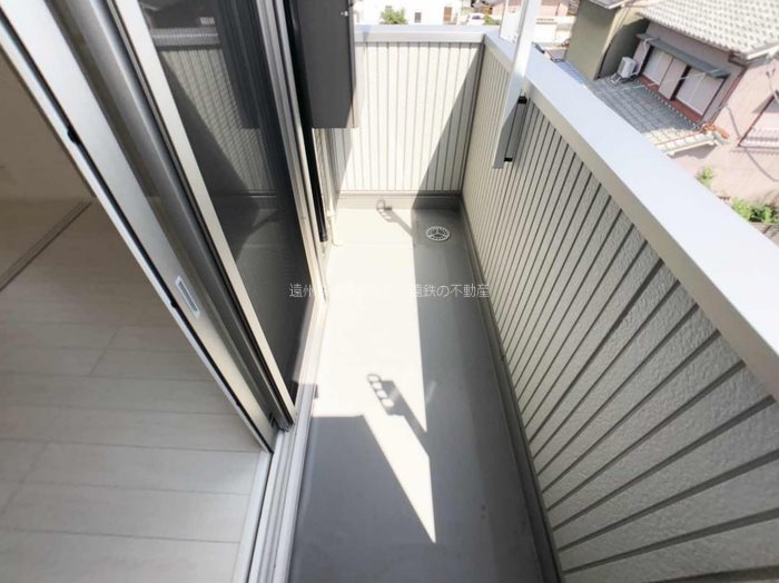 ルチェーレ龍禅寺 ベランダ