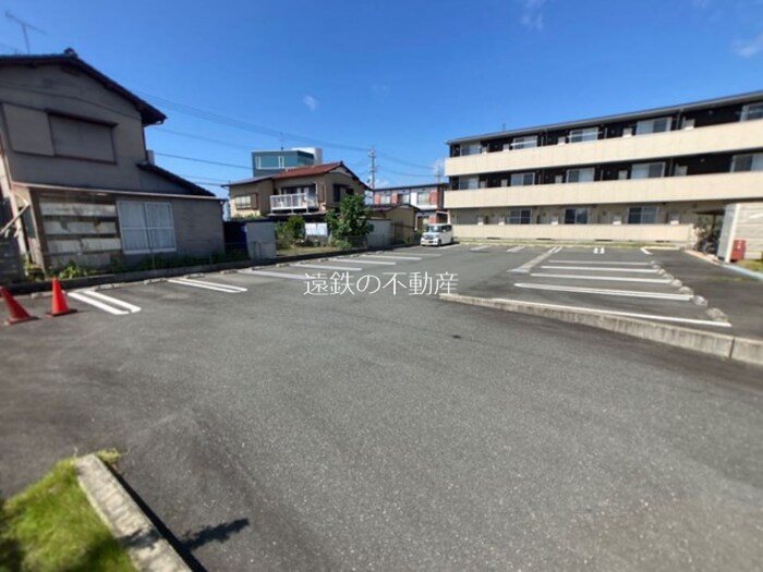 Blanc　Aile 駐車場
