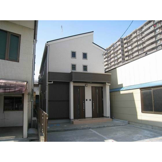 プレミアムコート・K 101号室 外観