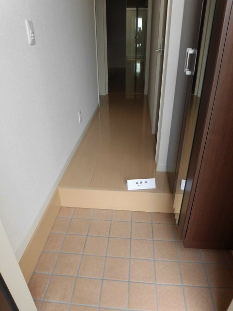 プレミアムコート・K 玄関