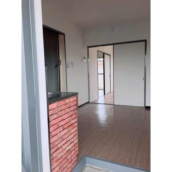 マンションヤマダA 玄関