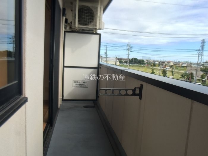 パレット名塚 ベランダ