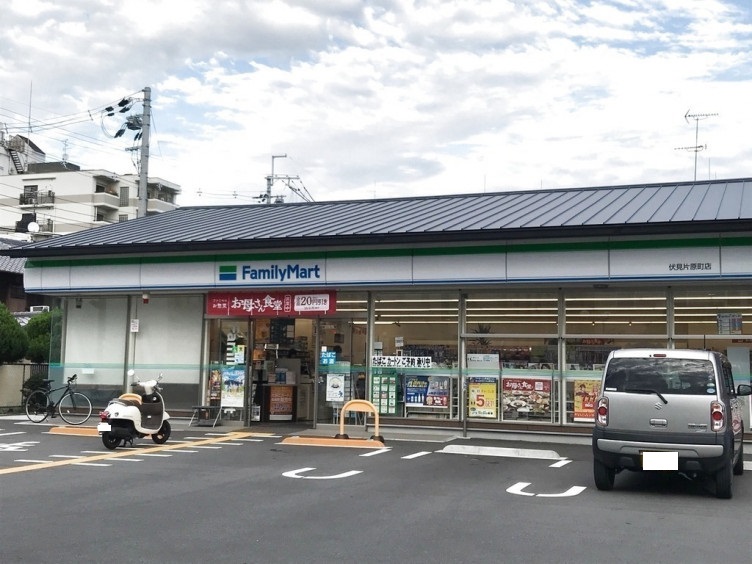 Pleasantville コンビニ