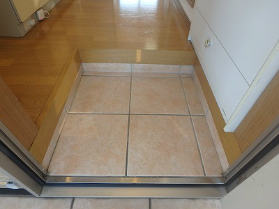 サン・スプリング 玄関