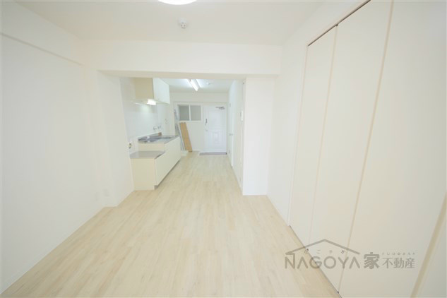 高見かえでビル リビング