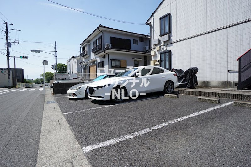 エスポワール桜台 駐車場