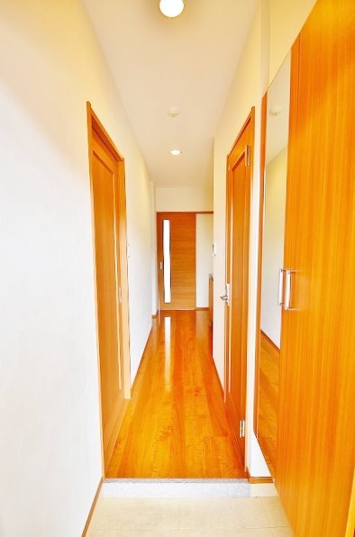 ラ・フェリス下到津 玄関