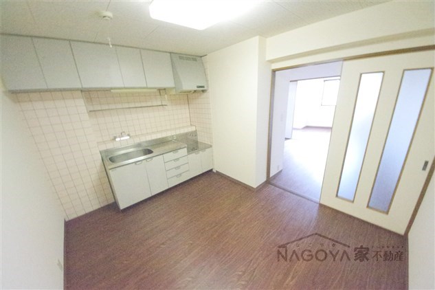 WIN大須 リビング