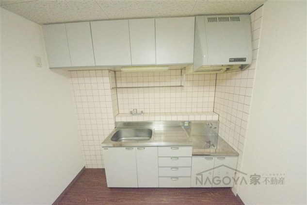 WIN大須 キッチン