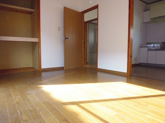アサヒハイツ上溝12 収納