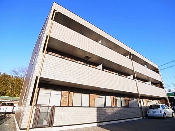 アンプルールフェール柏 204号室 外観