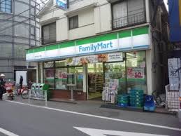 ハイツササキ コンビニ