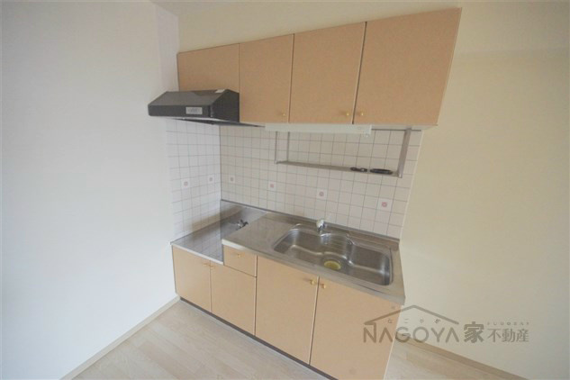 オレンジスクエア キッチン