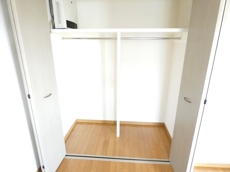 ウエスト島立 収納